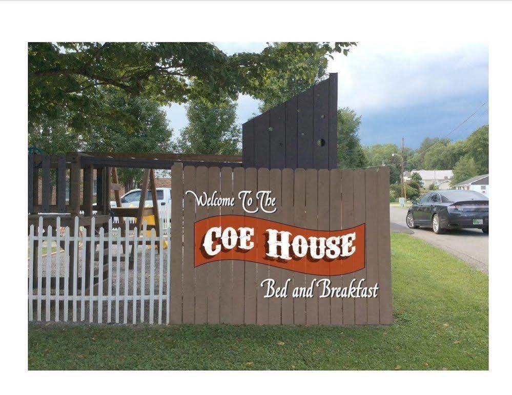 The Old Coe House Hotel Burkesville Esterno foto
