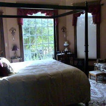 The Old Coe House Hotel Burkesville Esterno foto